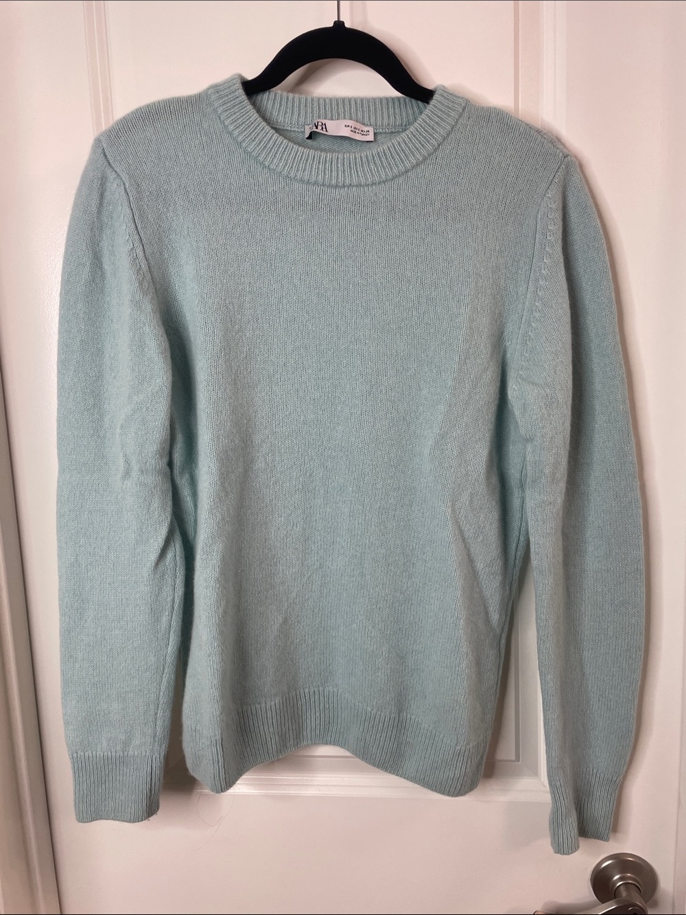 Zara Women's Light Pale Blue Crewneck Sweater